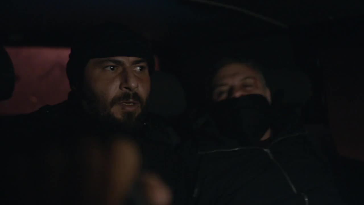 Кадры из сериала Чукур 69 серия 1 сезон (2017)