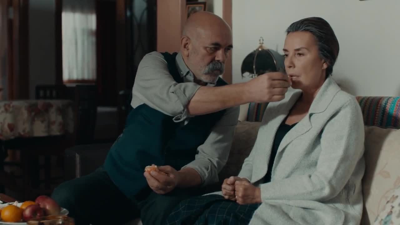 Кадры из сериала Чукур 28 серия 2 сезон (2017)
