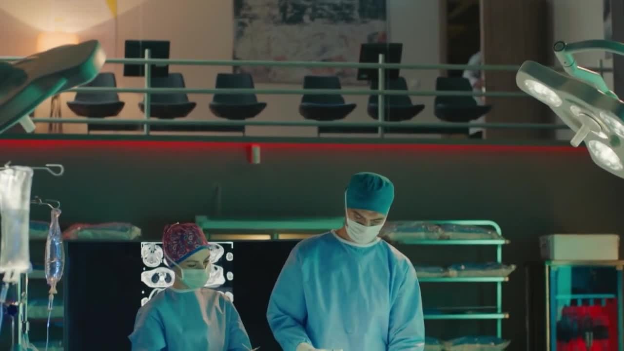 Кадры из сериала Чудо-врач 12 серия 2 сезон (2019)