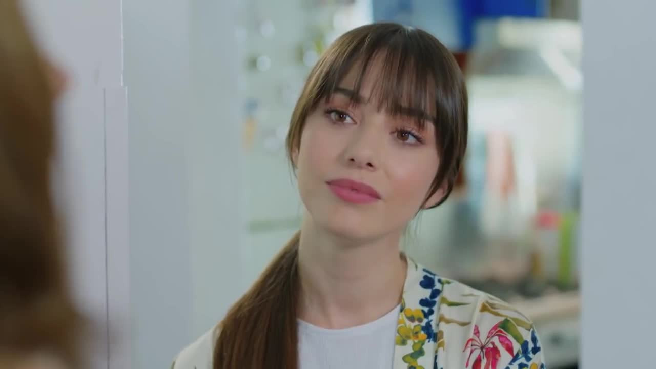 Кадры из сериала Полнолуние 6 серия 1 сезон (2017)