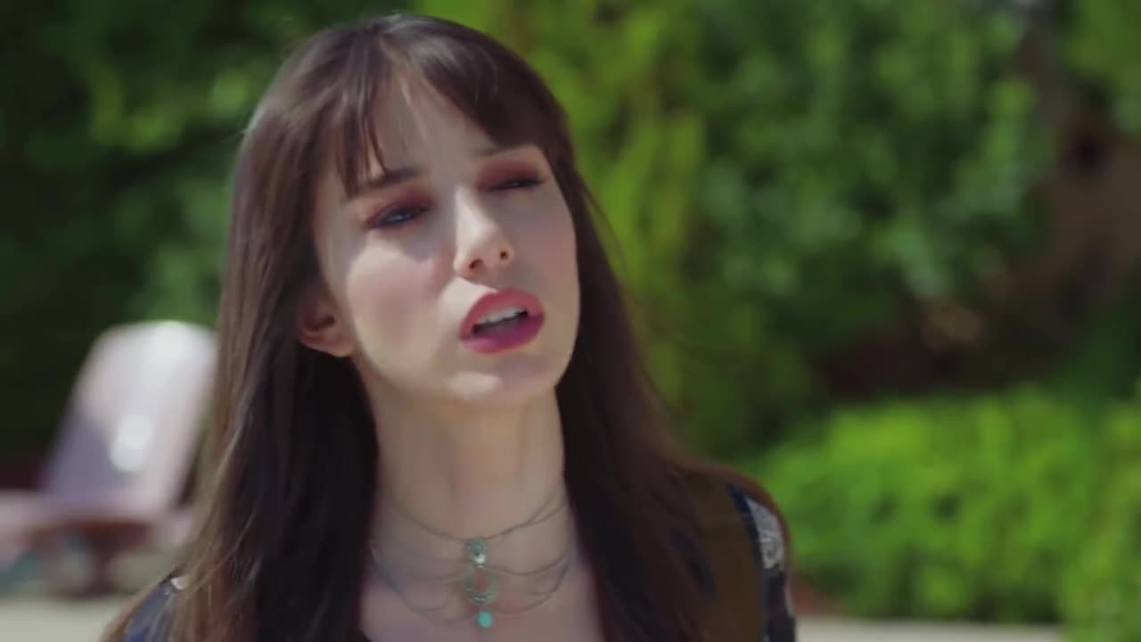 Кадры из сериала Полнолуние 40 серия 1 сезон (2017)