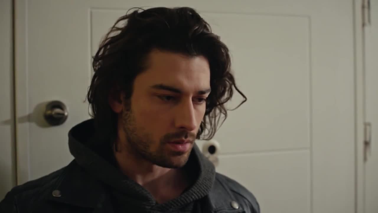 Кадры из сериала Госпожа Фазилет и ее дочери 66 серия 2 сезон (2017)