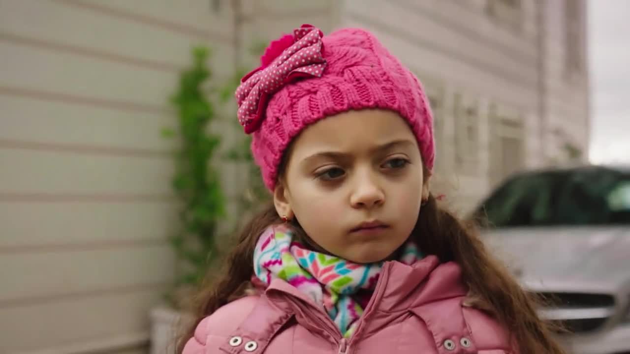 Кадры из сериала Госпожа Фазилет и ее дочери 71 серия 2 сезон (2017)