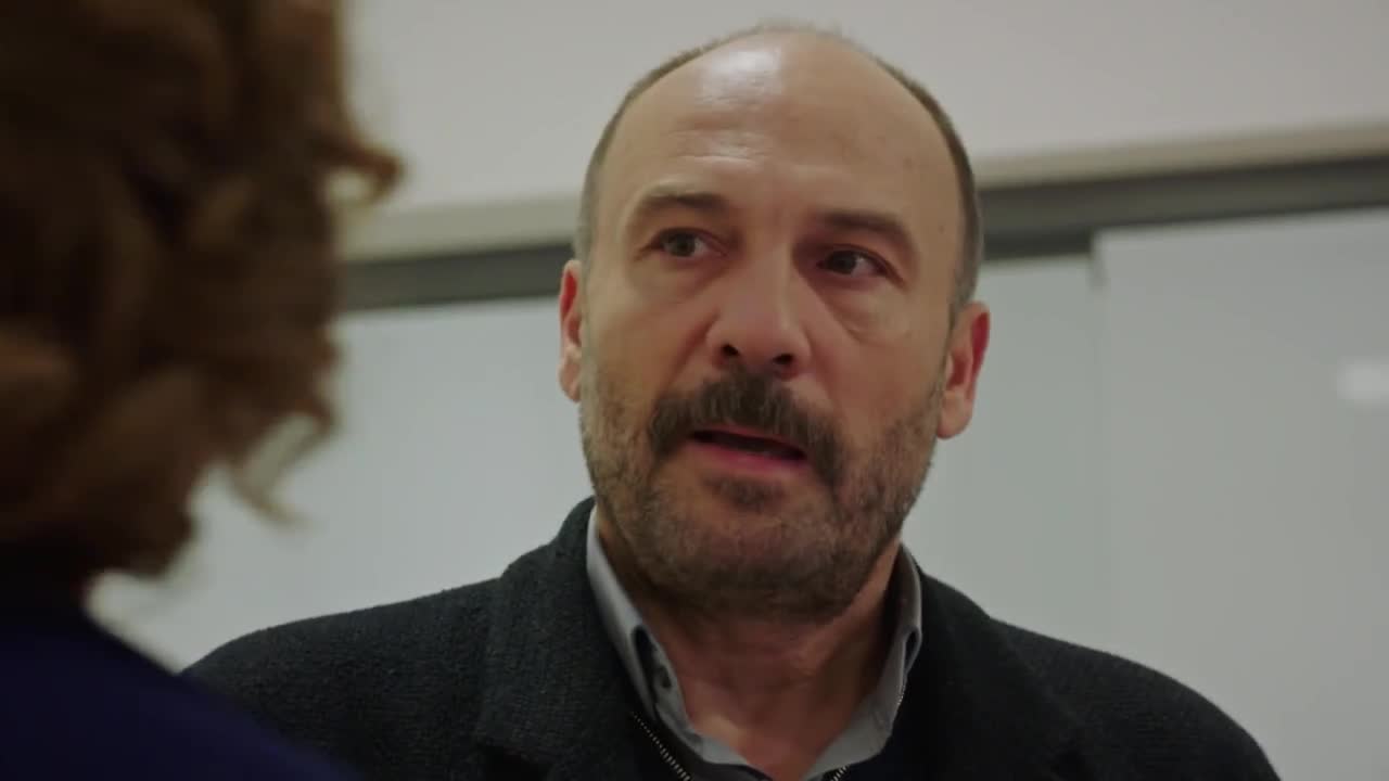 Кадры из сериала Госпожа Фазилет и ее дочери 103 серия 2 сезон (2017)