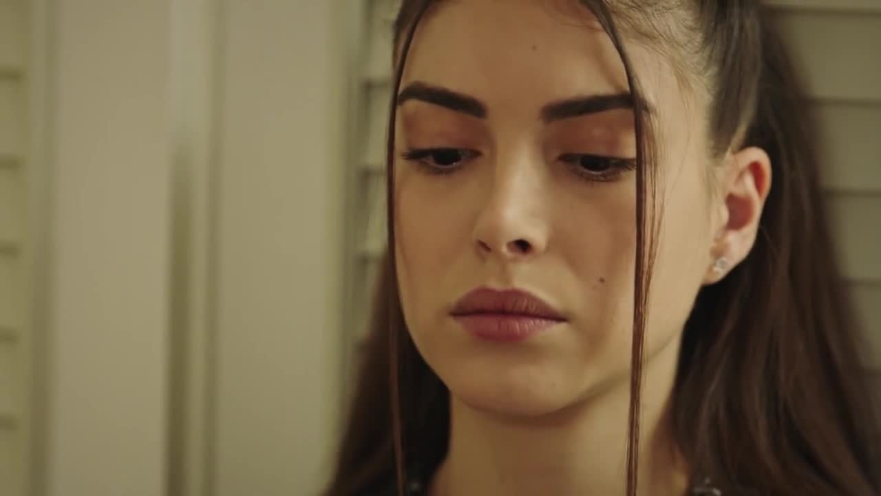 Кадры из сериала Госпожа Фазилет и ее дочери 113 серия 2 сезон (2017)