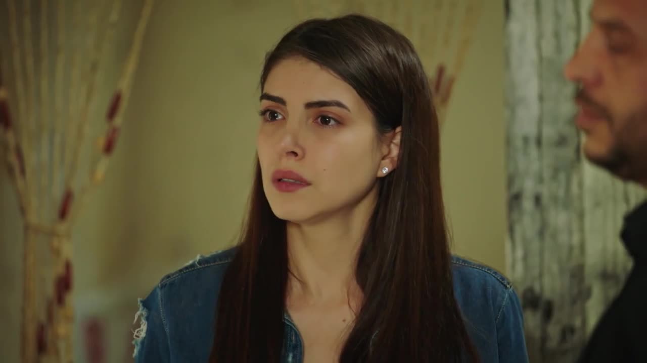 Кадры из сериала Госпожа Фазилет и ее дочери 123 серия 2 сезон (2017)