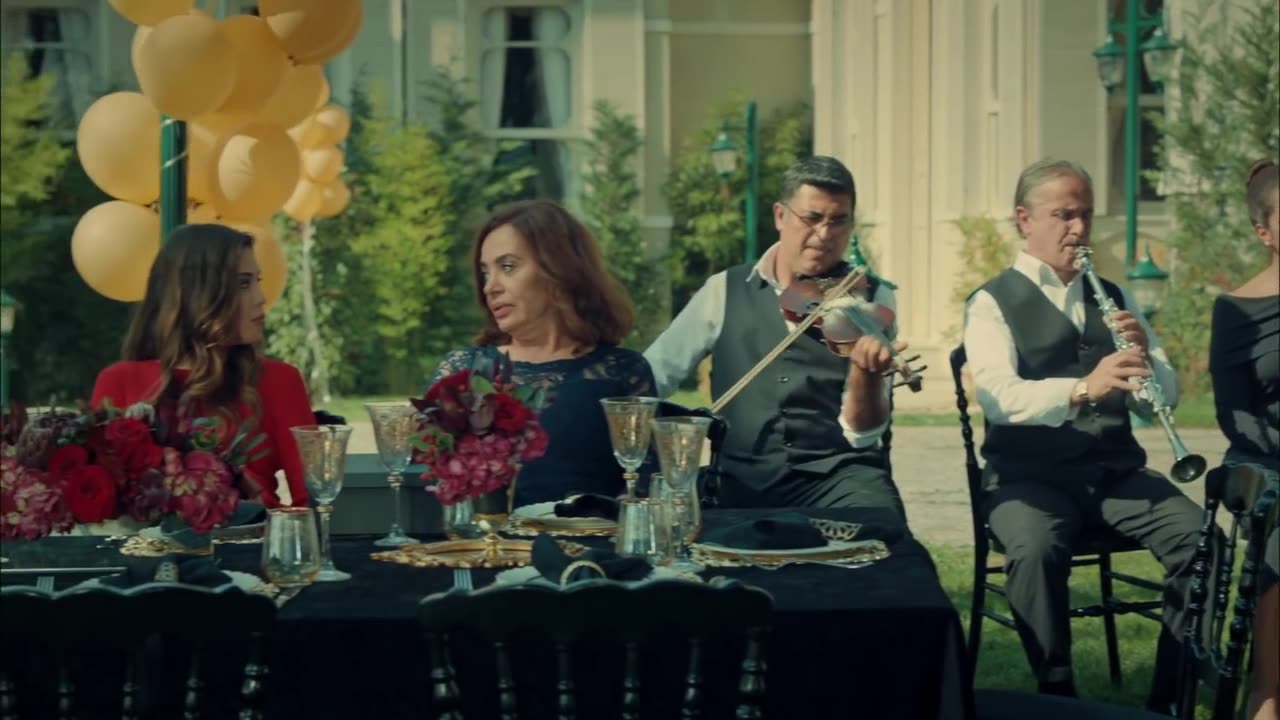 Кадры из сериала Стамбульская невеста (2017)