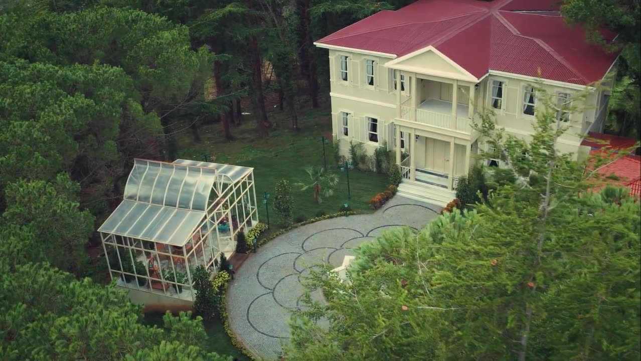 Кадры из сериала Стамбульская невеста (2017)