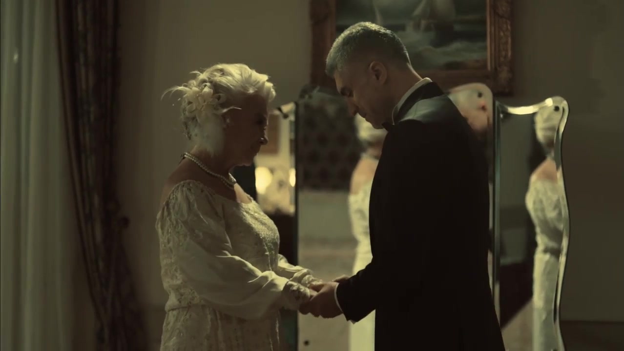 Кадры из сериала Стамбульская невеста (2017)