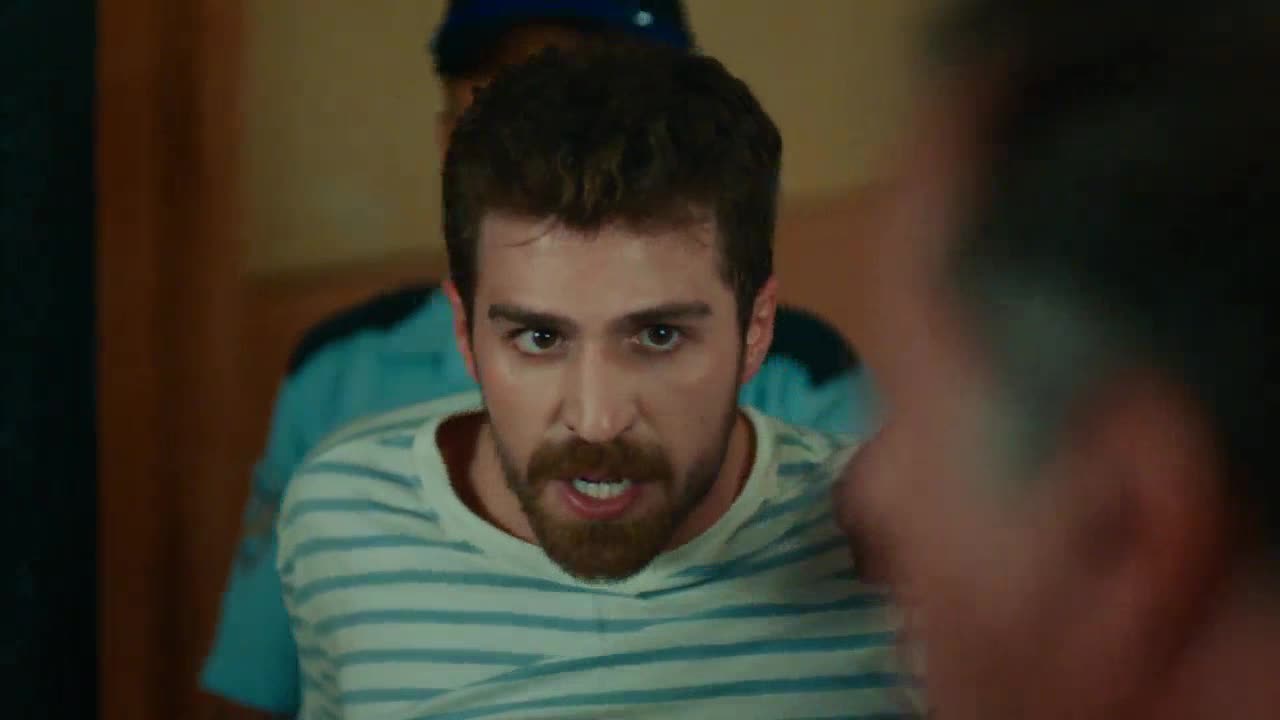 Кадры из сериала Три сестры 3 серия 2 сезон (2022)