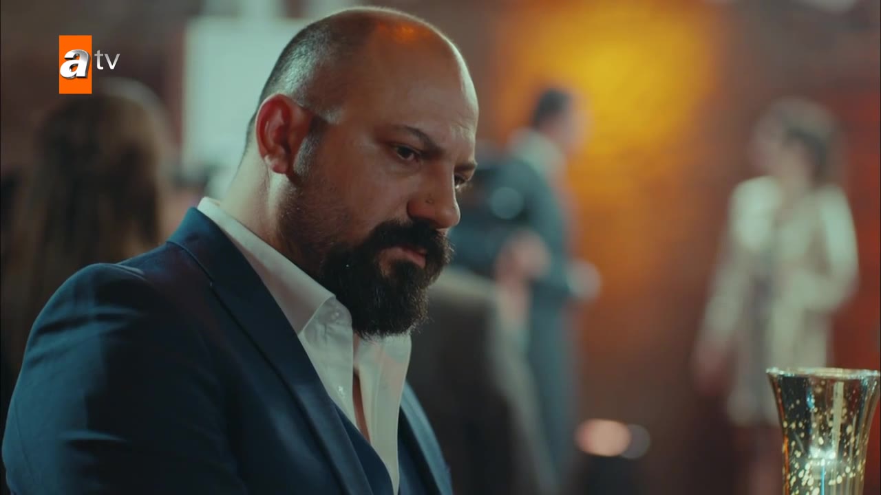 Кадры из сериала Слезы Дженнет 33 серия 1 сезон (2017)