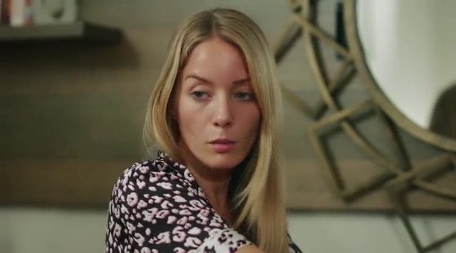 Кадры из сериала Маленькие убийства (2017)