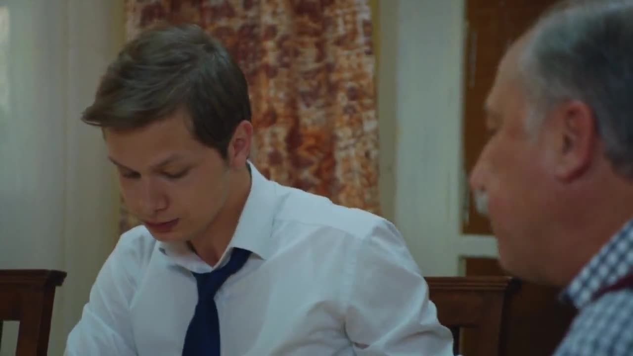 Кадры из сериала Кто из нас не любил? 11 серия 1 сезон (2016)