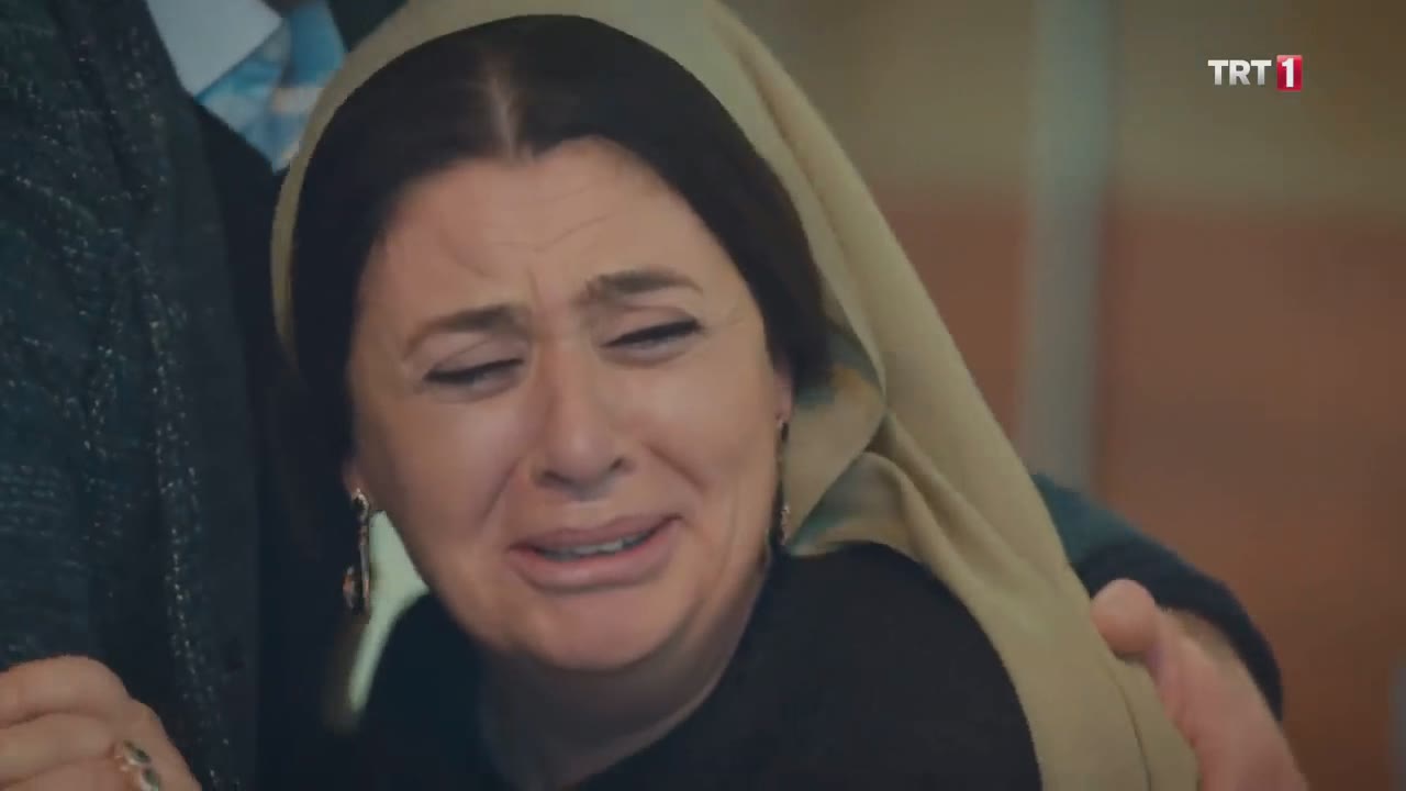 Кадры из сериала Меня зовут Мелек 24 серия 1 сезон (2019)